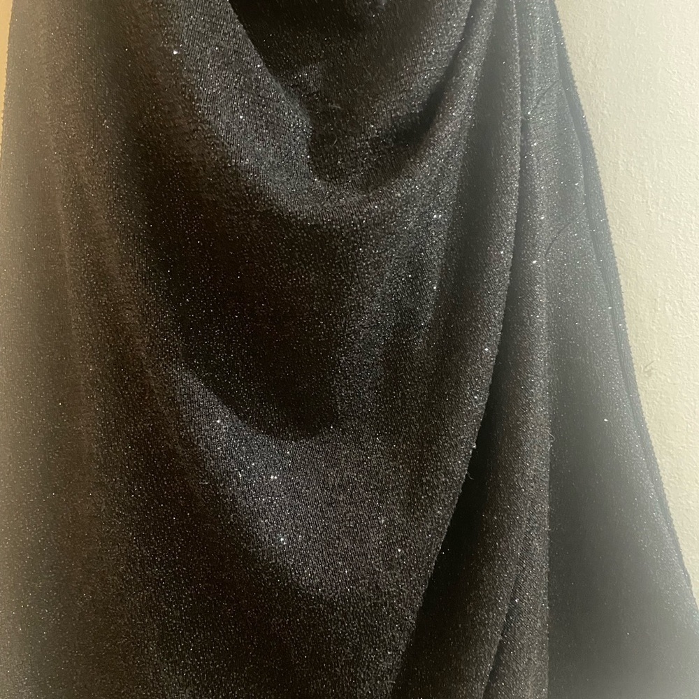 Sparkling black party dress.  Size L. Perfect for parties! - Picture 4 of 7